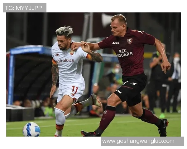 WNBA总决赛山猫对决火花巅峰对决引发球迷热议与期待 WNBA总决赛山猫对决火花巅峰对决引发球迷热议与期待